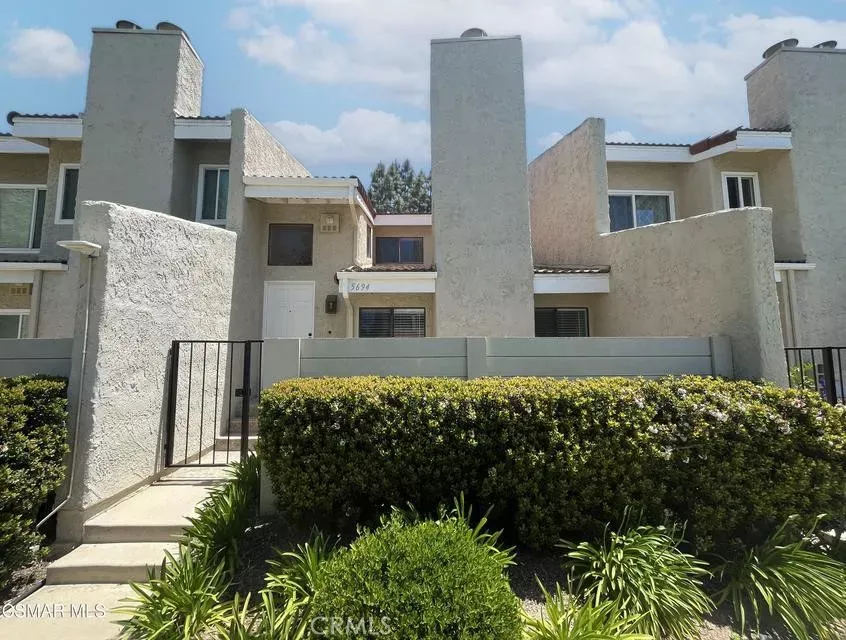 Property Photo:  5694 E Los Angeles  CA 93063 
