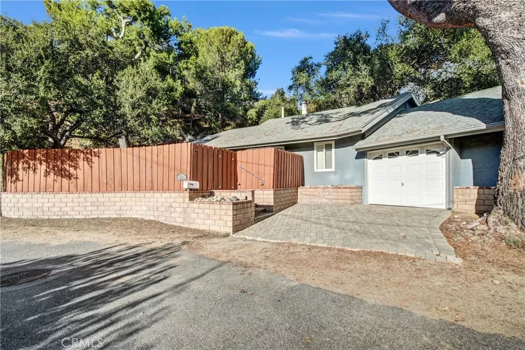 Property Photo: 6489 Alta Gracia CA 91042