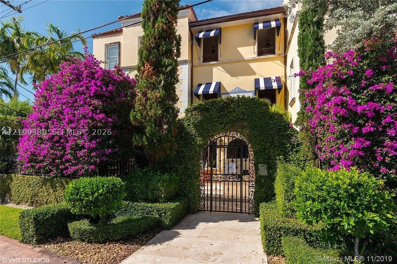 Property Photo:  4812 Pine Tree Dr 210  FL 33140 