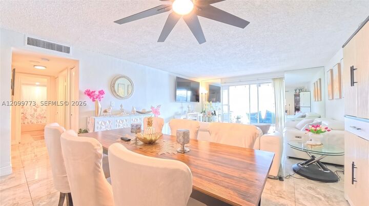 Property Photo: 311 SE 3rd St 209 FL 33004