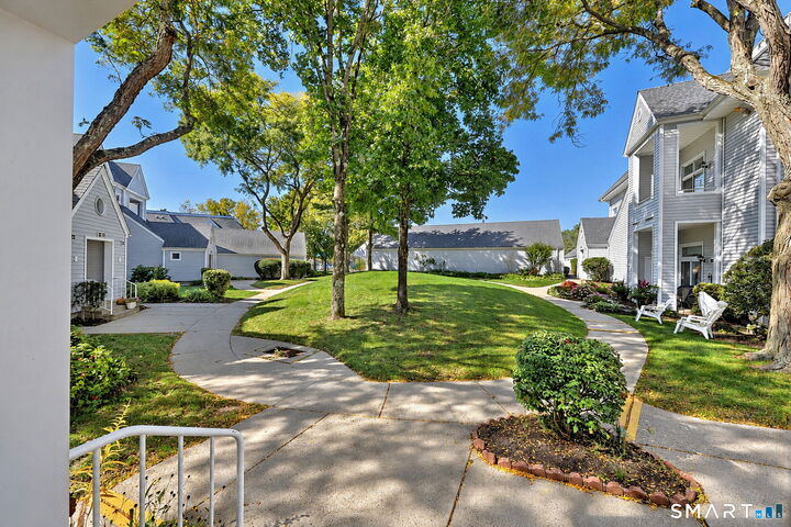 Property Photo:  267 Melba Street B21  CT 06460 