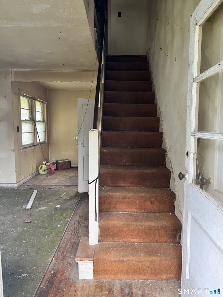 Property Photo:  97 Vought Place  CT 06614 