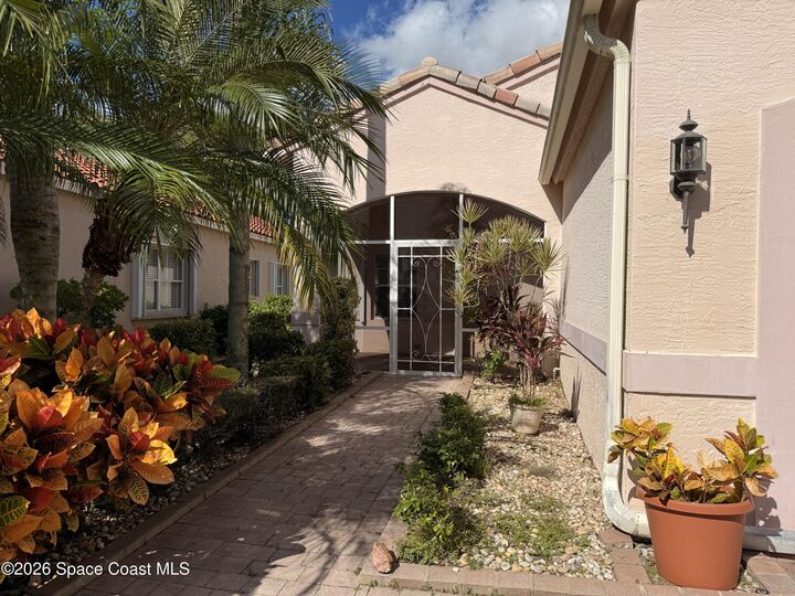 Property Photo:  633 NW Whitfield Way  FL 34986 