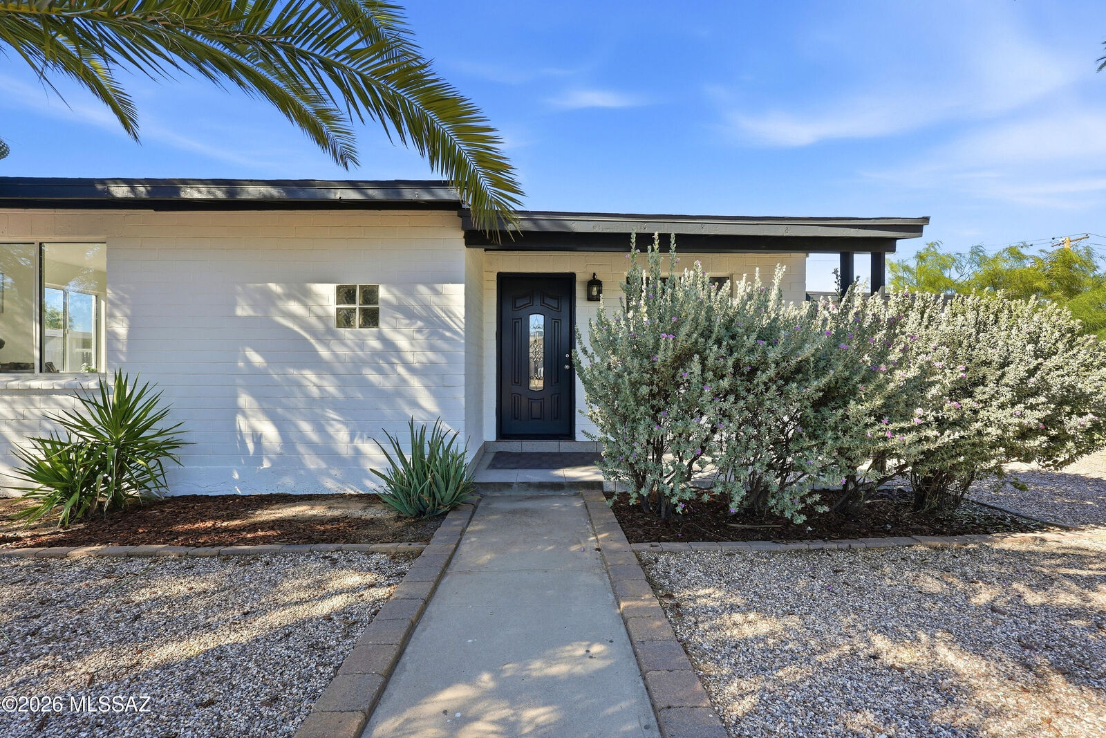 Property Photo: 5449 E Linden Street AZ 85712