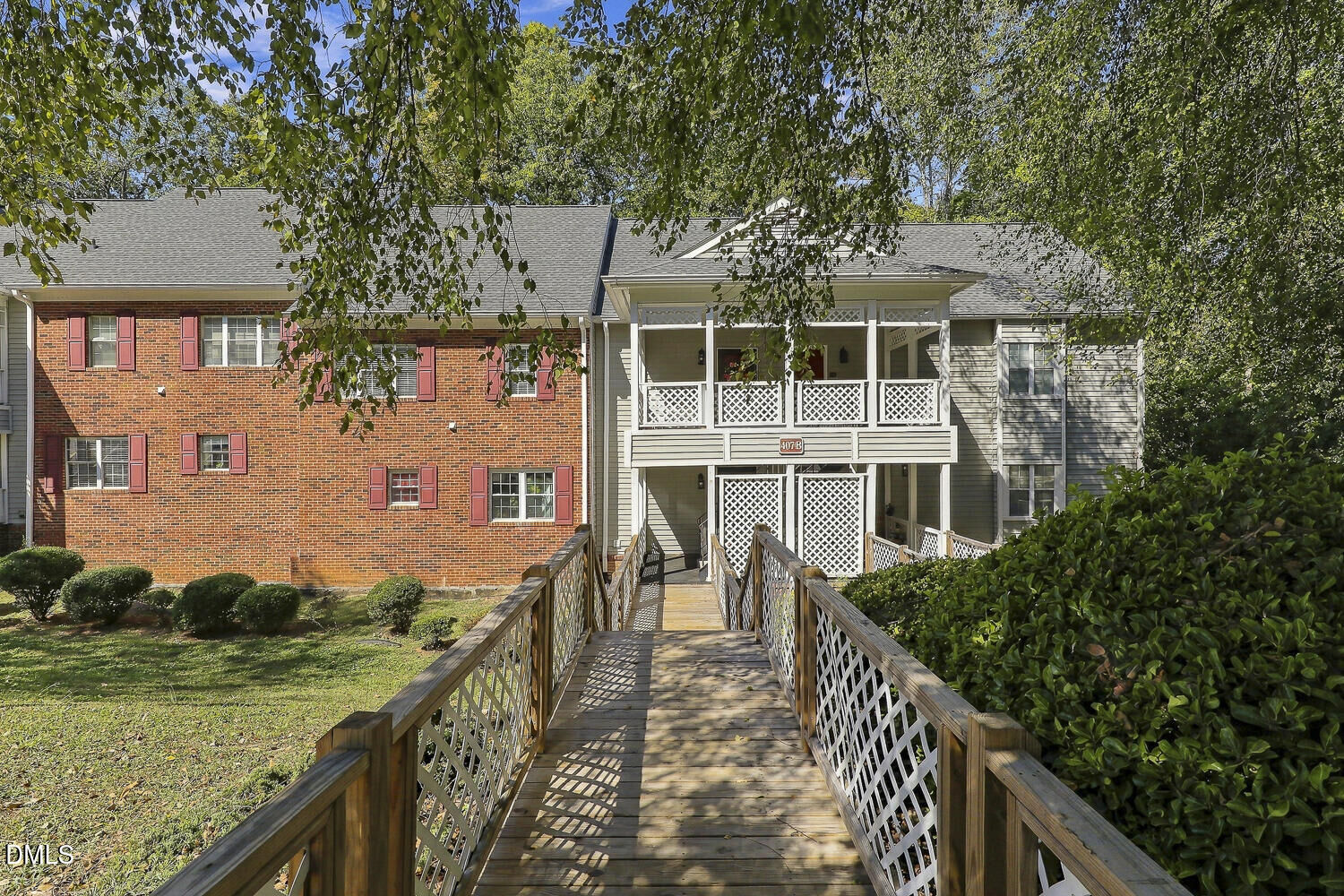Property Photo: 407 Gooseneck Drive B5 NC 27513