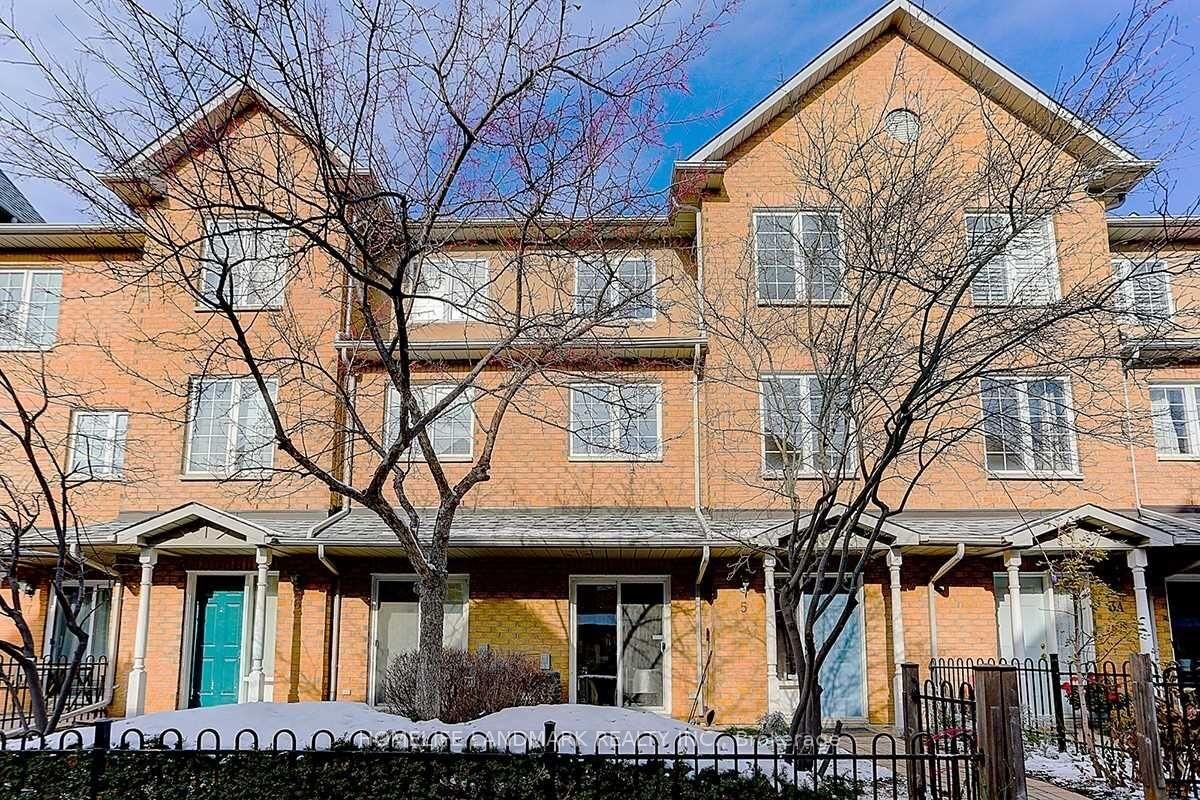 Property Photo: 21 St Moritz Way 5 ON L3R 4G4