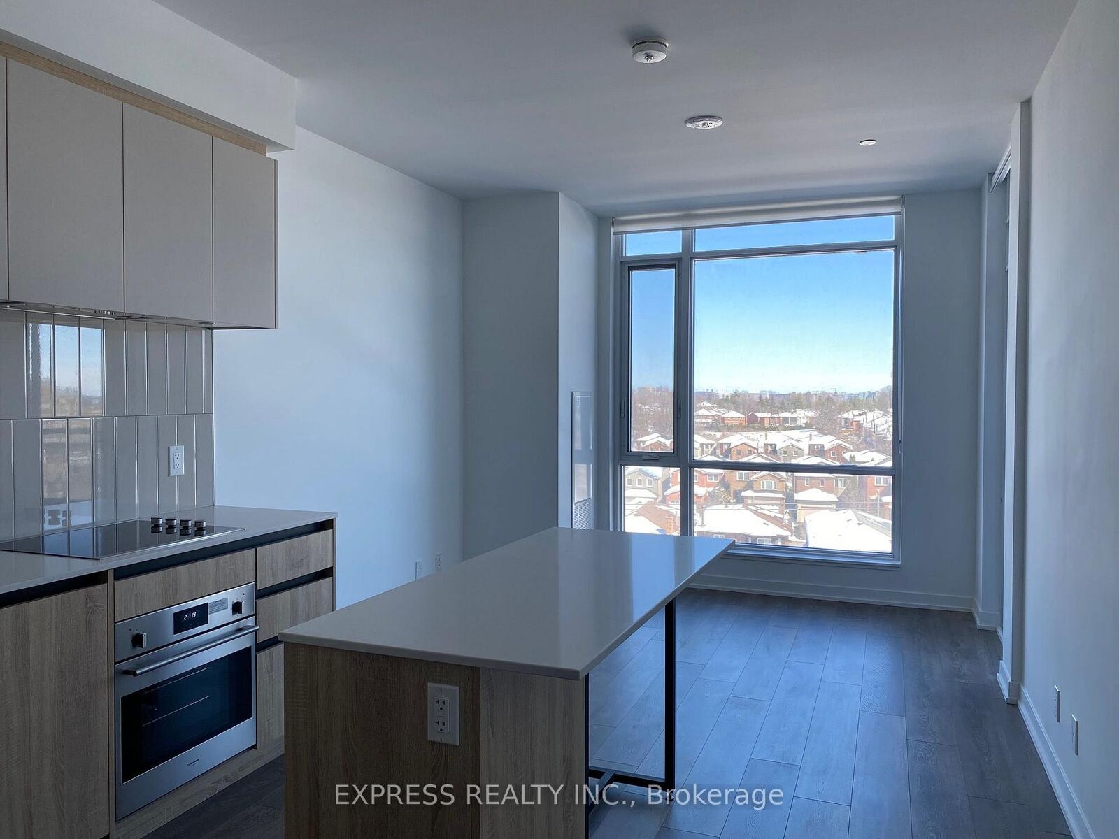 Property Photo:  7950 Bathurst Street 608  ON L4J 0L4 