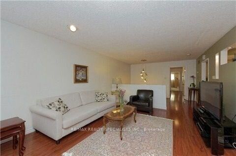 Property Photo: 290 McNicoll Avenue Upper ON M2H 2C7