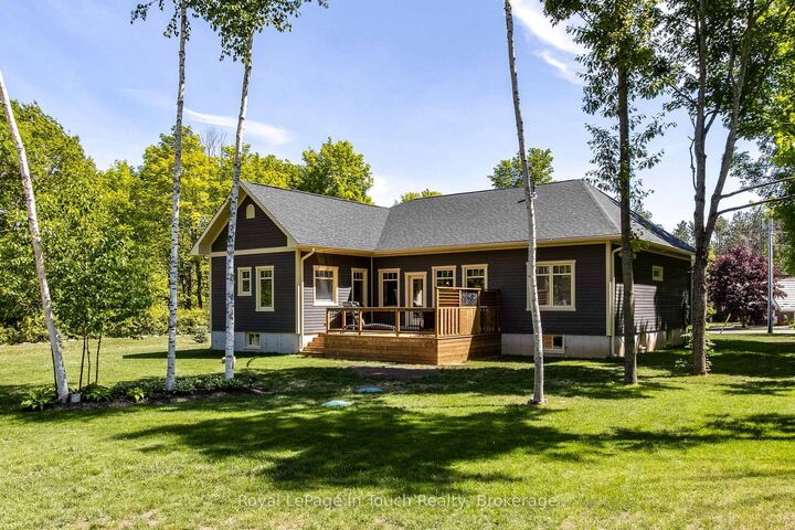 Property Photo:  55 Beaufort Crescent  ON L9M 0B8 