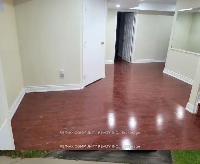 Property Photo:  71 Middlecote Drive  ON L1T 0A1 