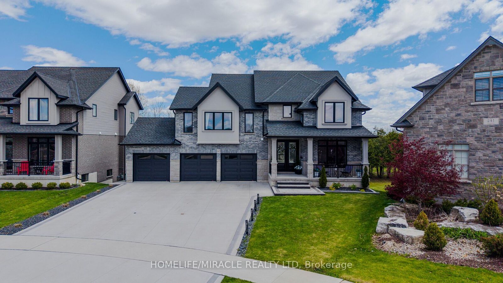 Property Photo:  245 Tamarack Boulevard  ON N4S 0E4 