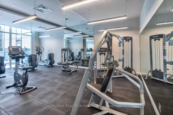 Property Photo:  5180 Yonge Street 2204  ON M2N 5P6 