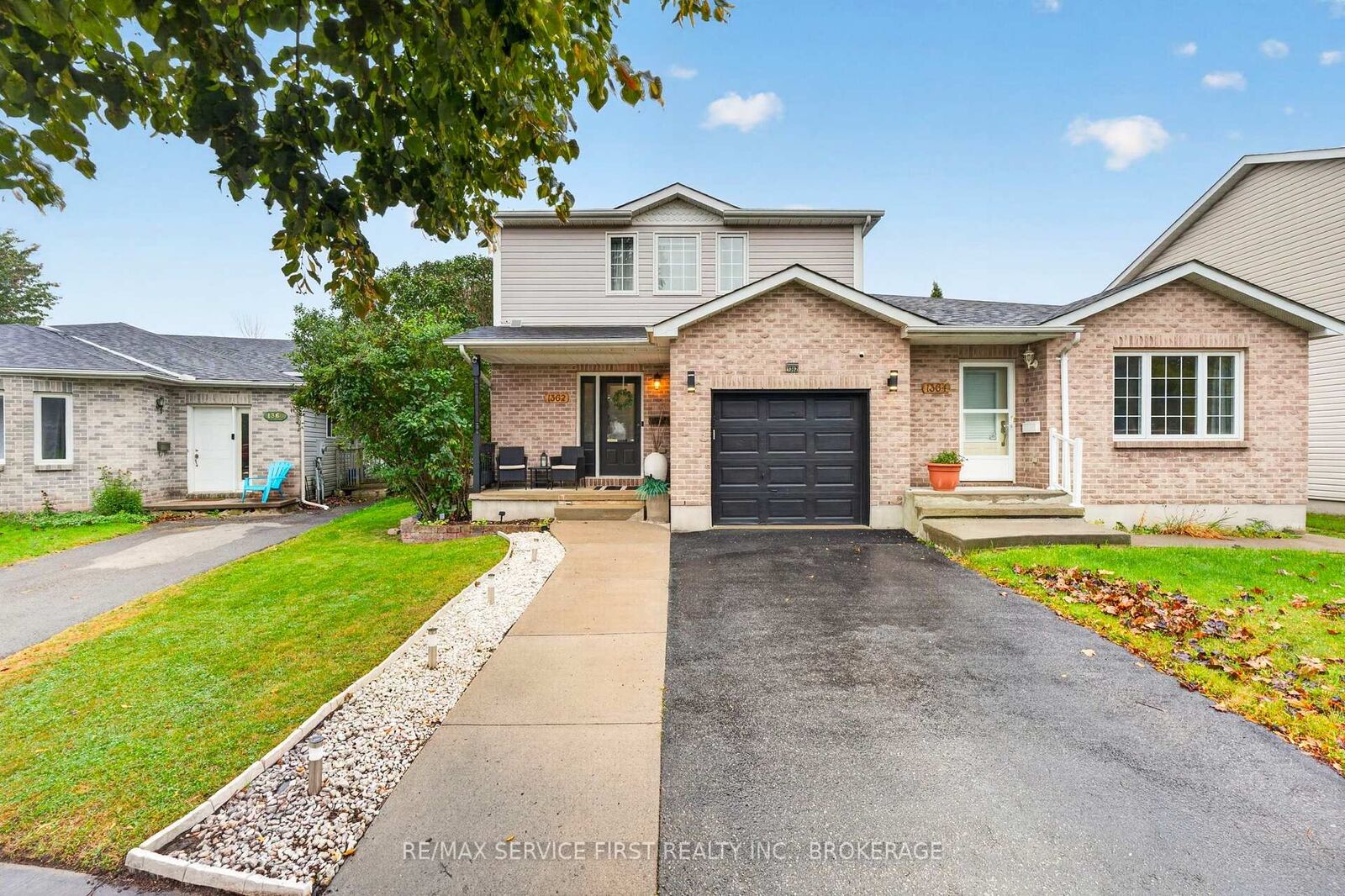 Property Photo:  1362 Thornwood Crescent  ON K7P 3B5 