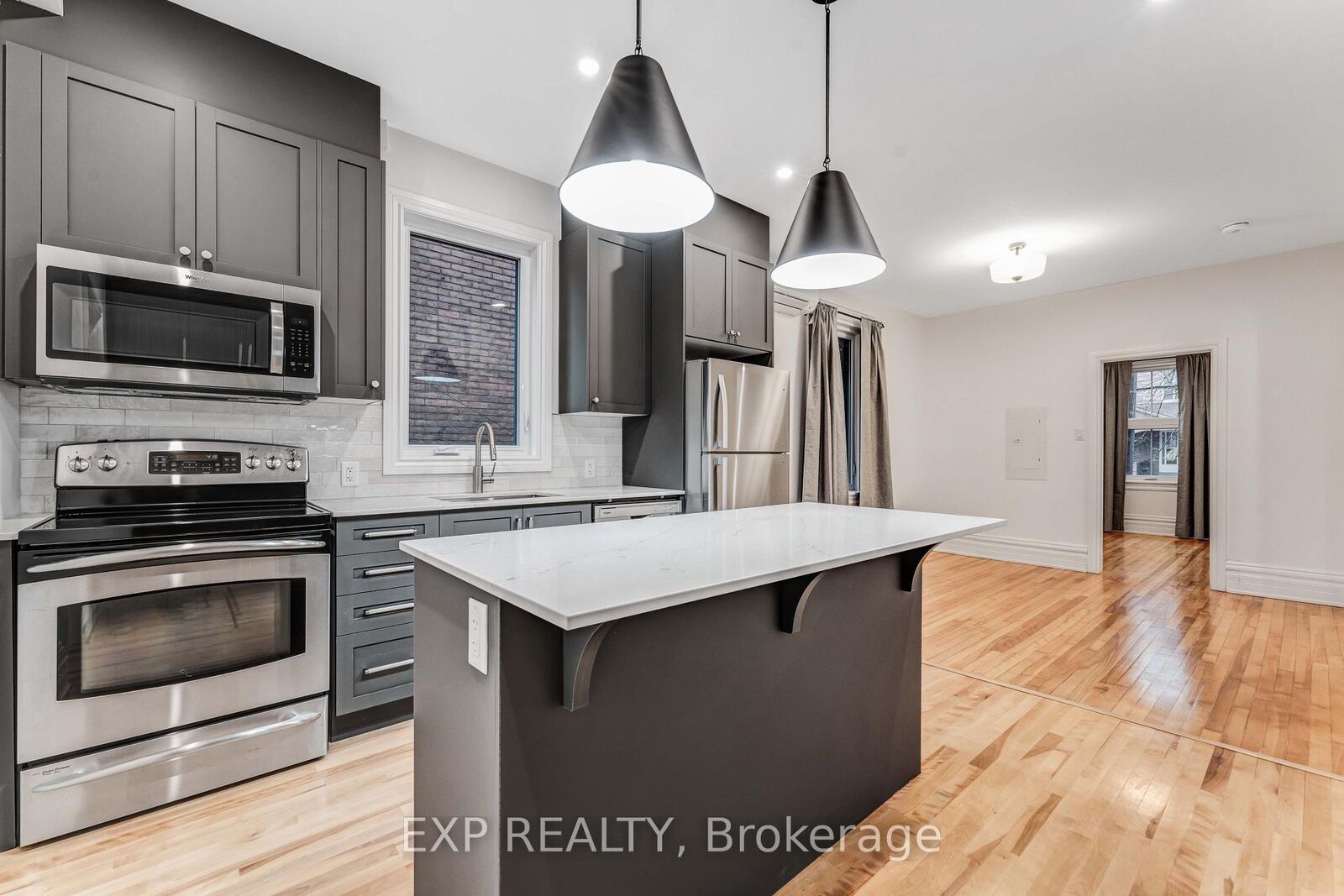 Property Photo:  288 Arlington Avenue  ON K1R 5T2 