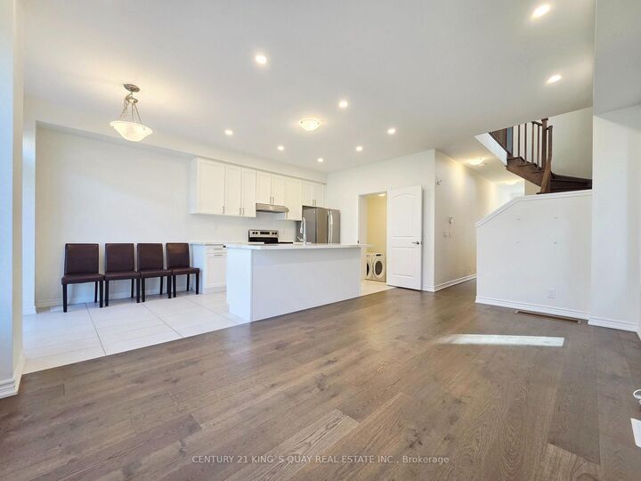 Property Photo:  67 Freeman Williams Street  ON L6C 3K4 