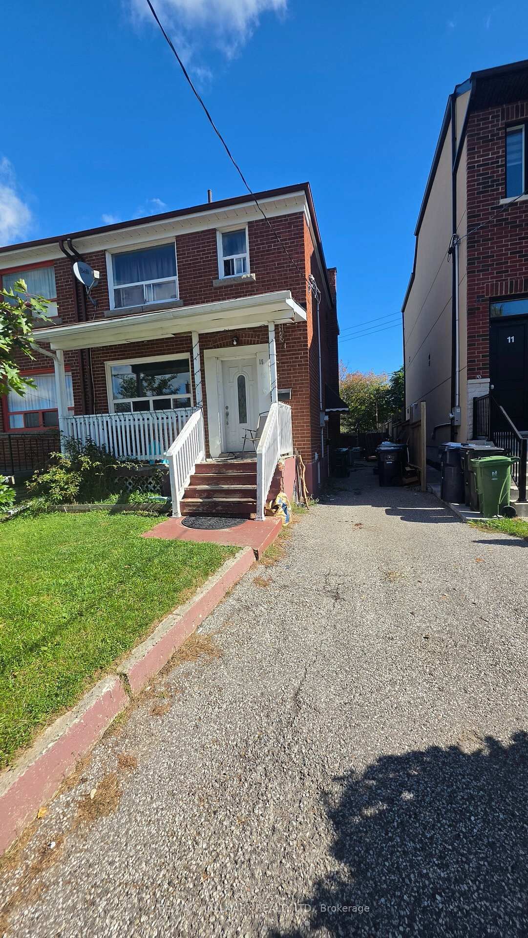 Property Photo:  15 North Bonnington Avenue Lower Level  ON M1K 1X3 