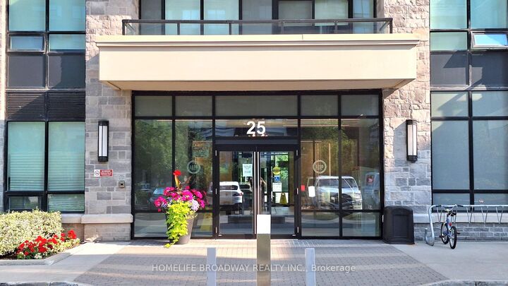 Photo de la propriété:  25 Water Walk Drive 615  ON L6G 0G3 