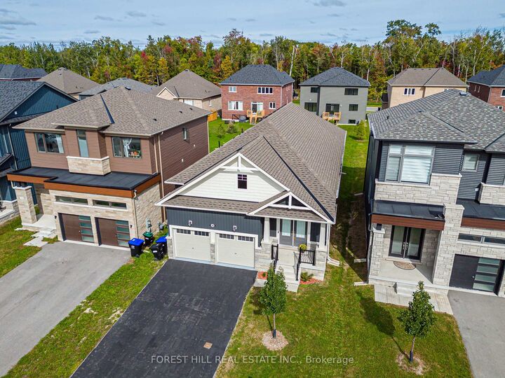 Property Photo:  22 Simona Avenue  ON L9Z 0L4 
