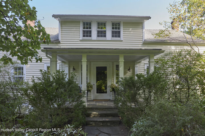 Property Photo: 101 Spring Lake NY 12571