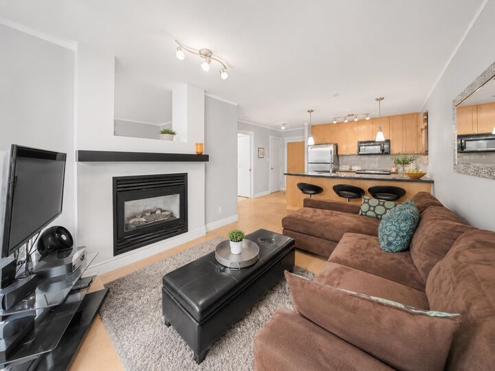 Property Photo:  989 Richards Street 605  BC V6B 6R6 