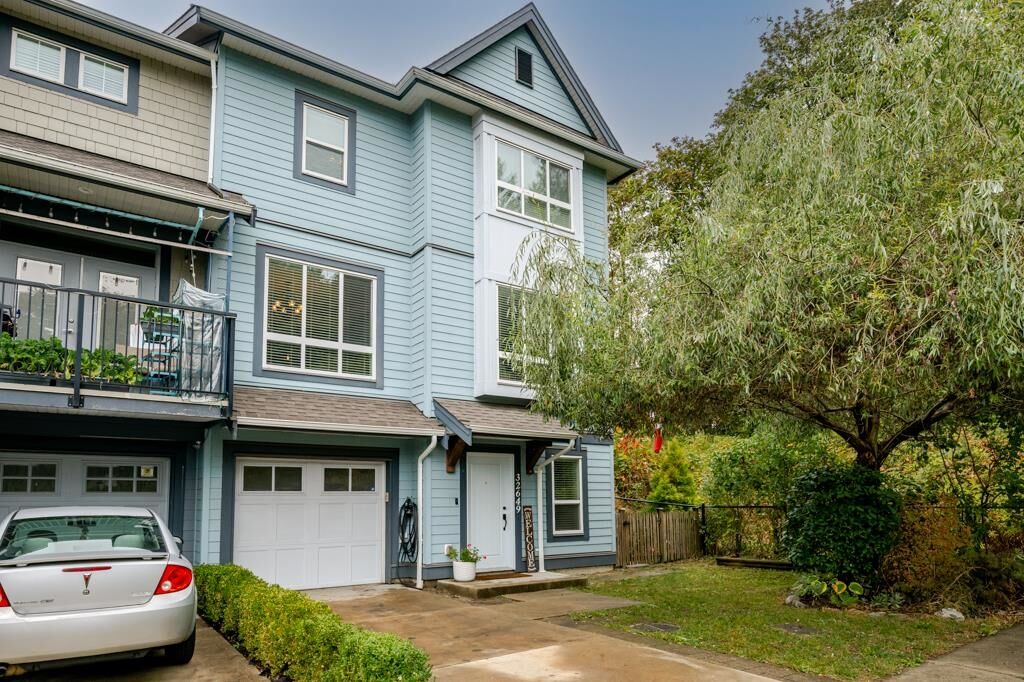Property Photo:  32649 Preston Boulevard  BC V2V 0G1 