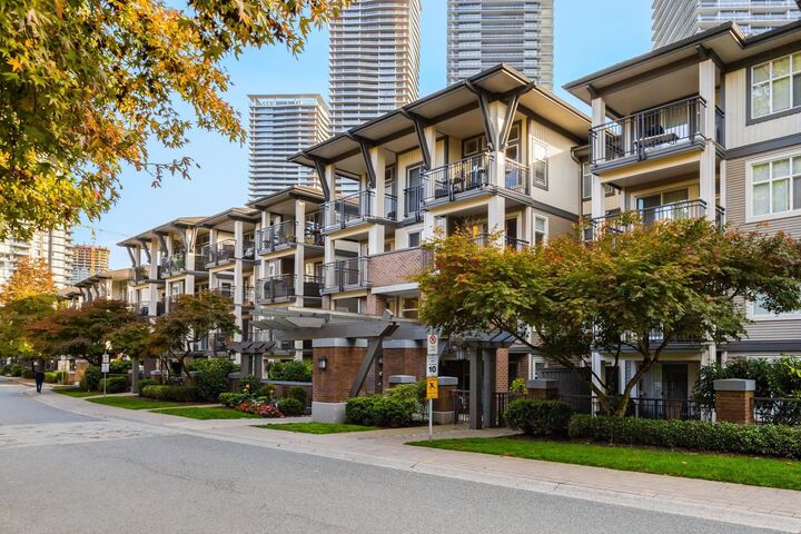 Property Photo:  4768 Brentwood Drive 210  BC V5C 0C7 