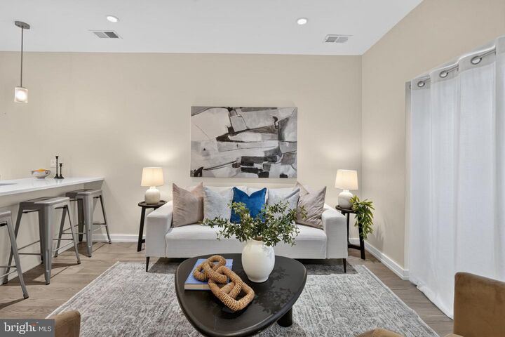 Property Photo:  1357 Nicholson Street NW 2  DC 20011 