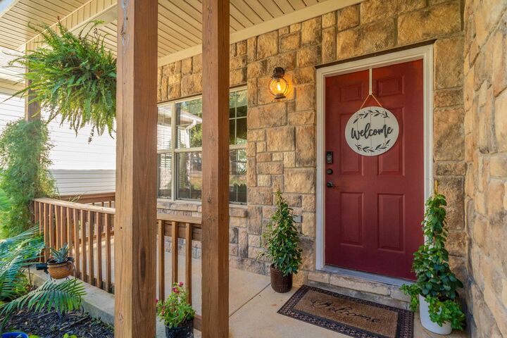 Property Photo:  1019 Twin Points Road  AR 71913 