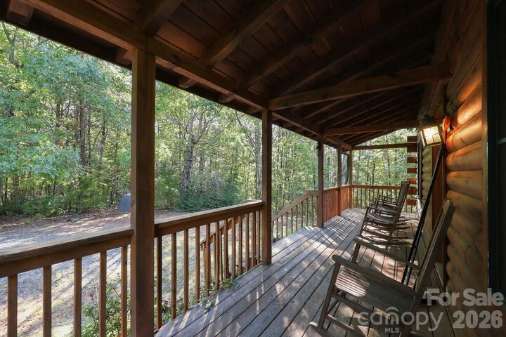 Property Photo: 418 Piney Creek Drive NC 28746