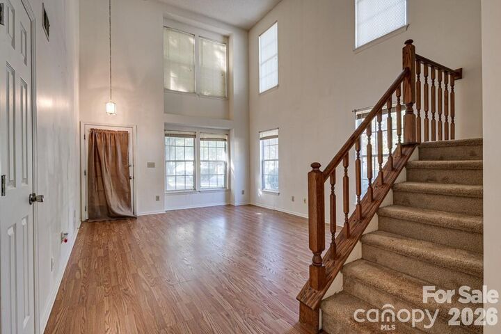 Property Photo: 6844 Shiloh Ridge Lane NC 28212