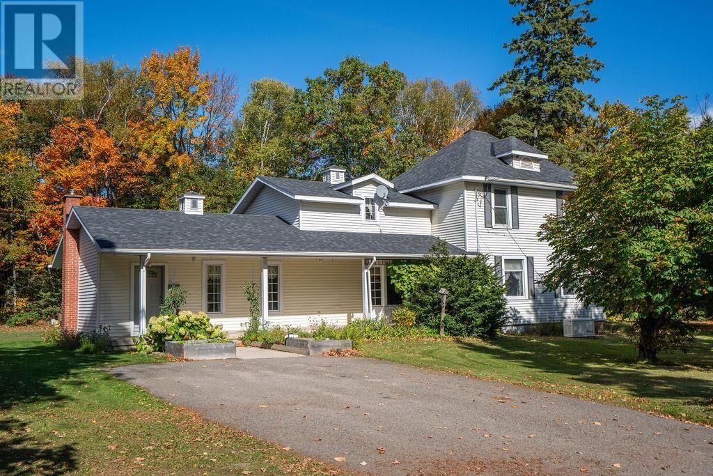 Property Photo:  1411 Great Northern Road  ON P6B 0C1 