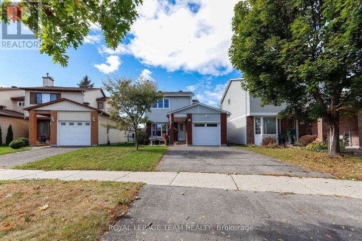 Property Photo:  1501 Meadowbrook Road  ON K1B 5J9 