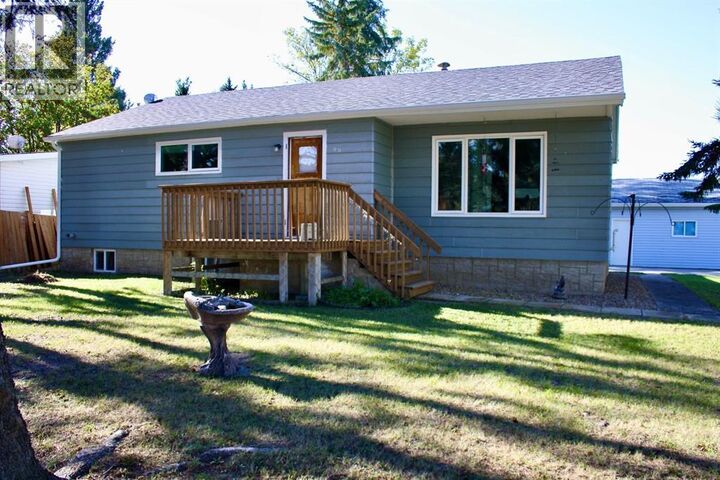 Property Photo:  20 2nd Street East  SK S0M 2C0 