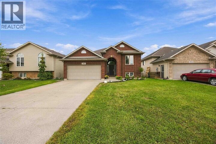 Property Photo:  362 Ellis Drive  ON N0N 1G0 