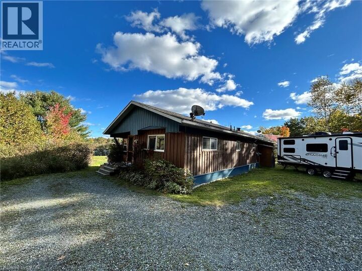 Property Photo:  462 Waterfalls Road  ON P0P 2E0 
