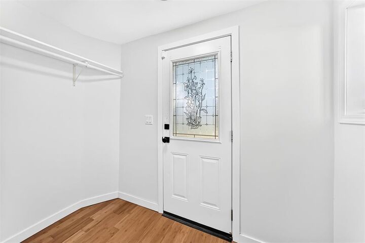 Property Photo: 835 Moncton Avenue MB R2K 1Y6