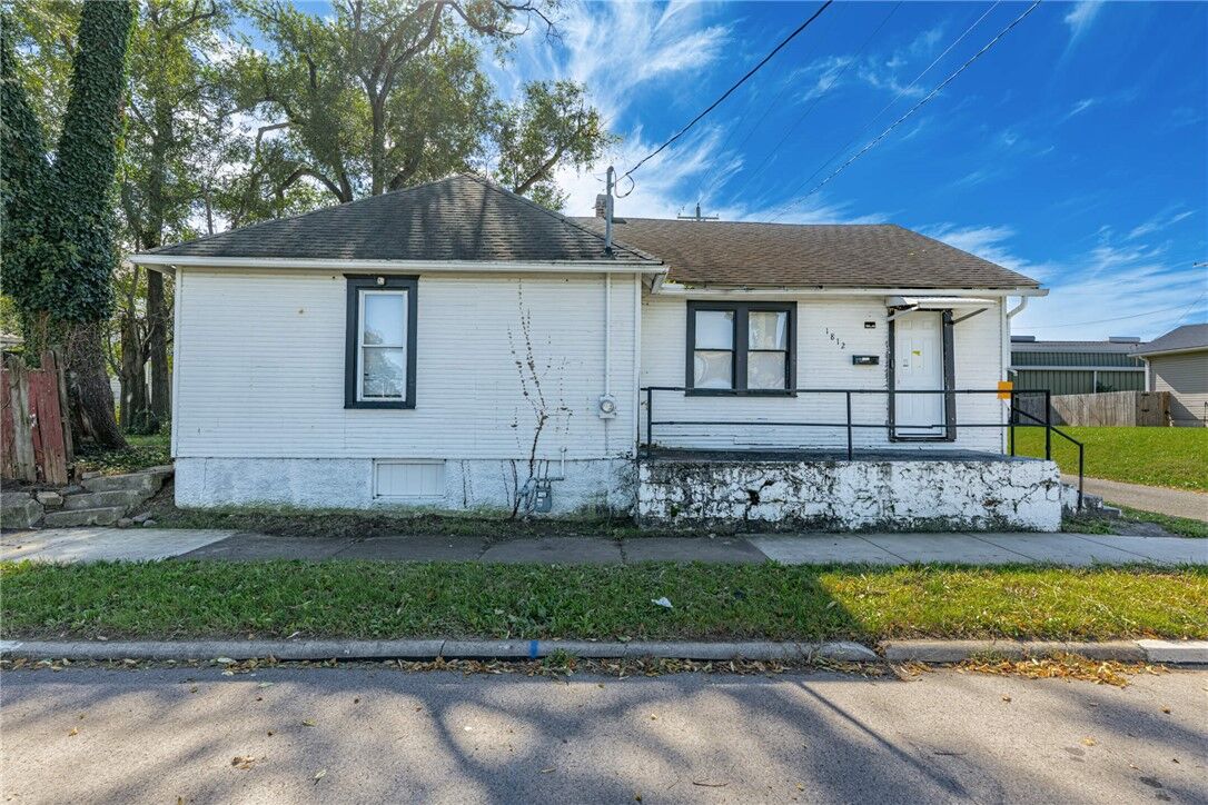 Property Photo: 1812 Jefferson Avenue OH 45042
