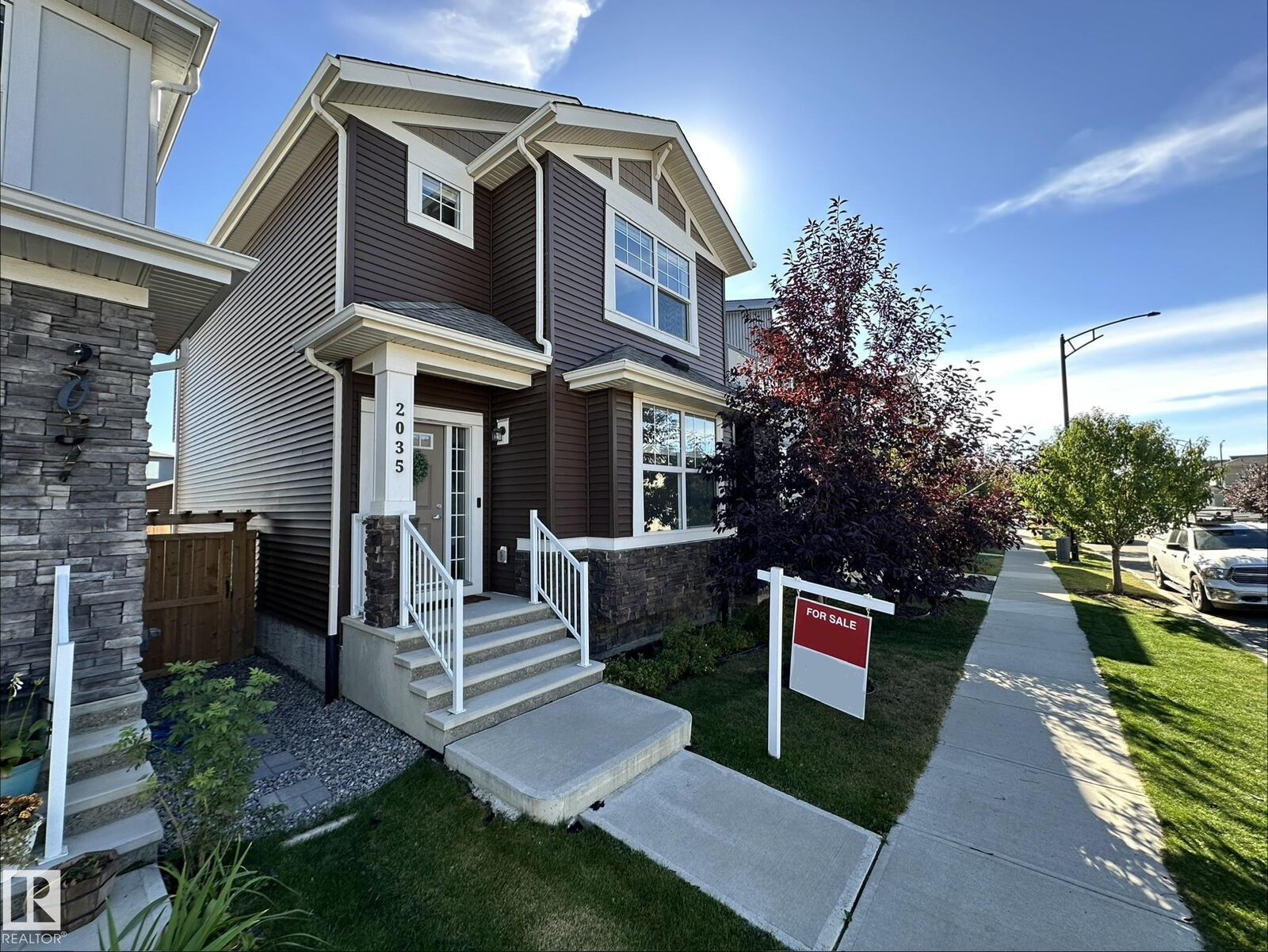 Property Photo:  2035 160 Street SW  AB T6W 4E7 