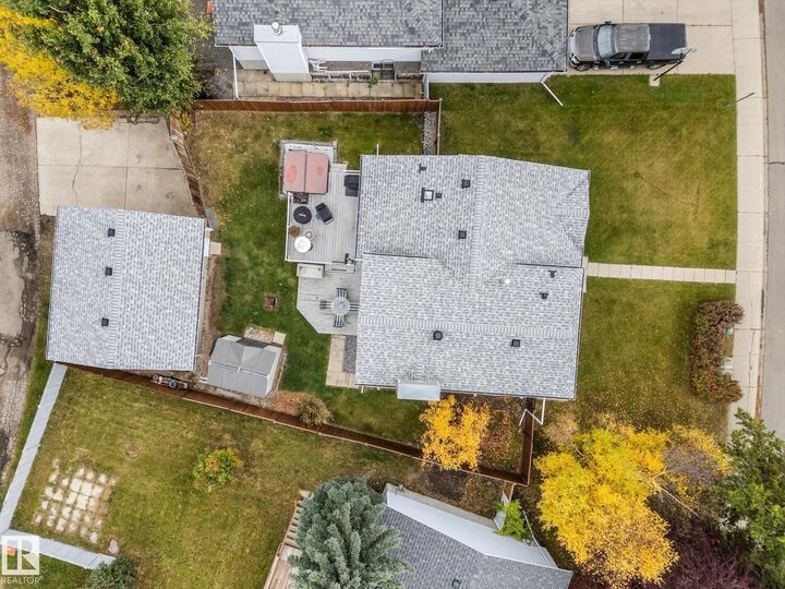 Property Photo:  4103 44 Avenue  AB T7Z 1K3 