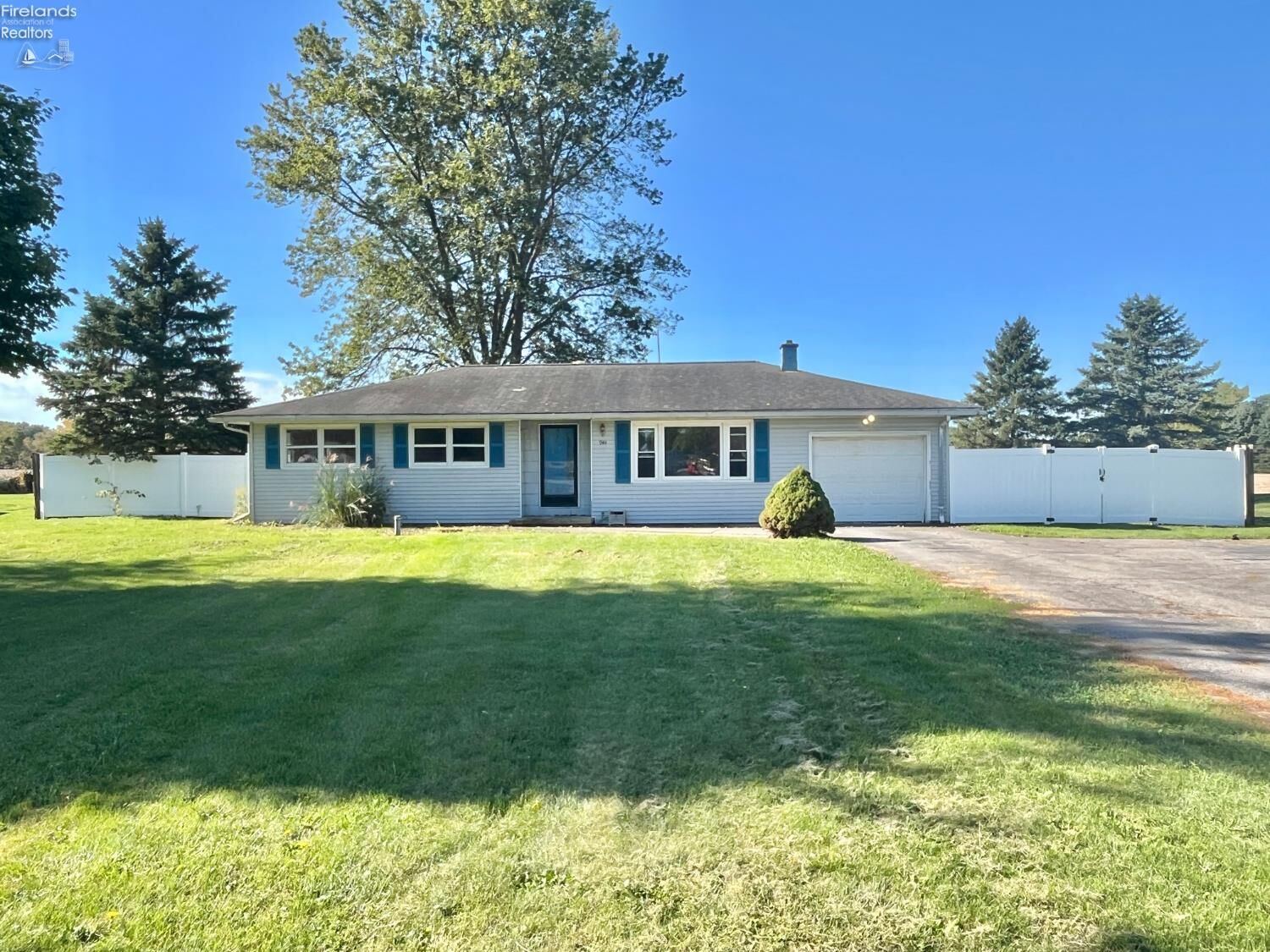 Property Photo:  944 E Township Road 122  OH 44883 
