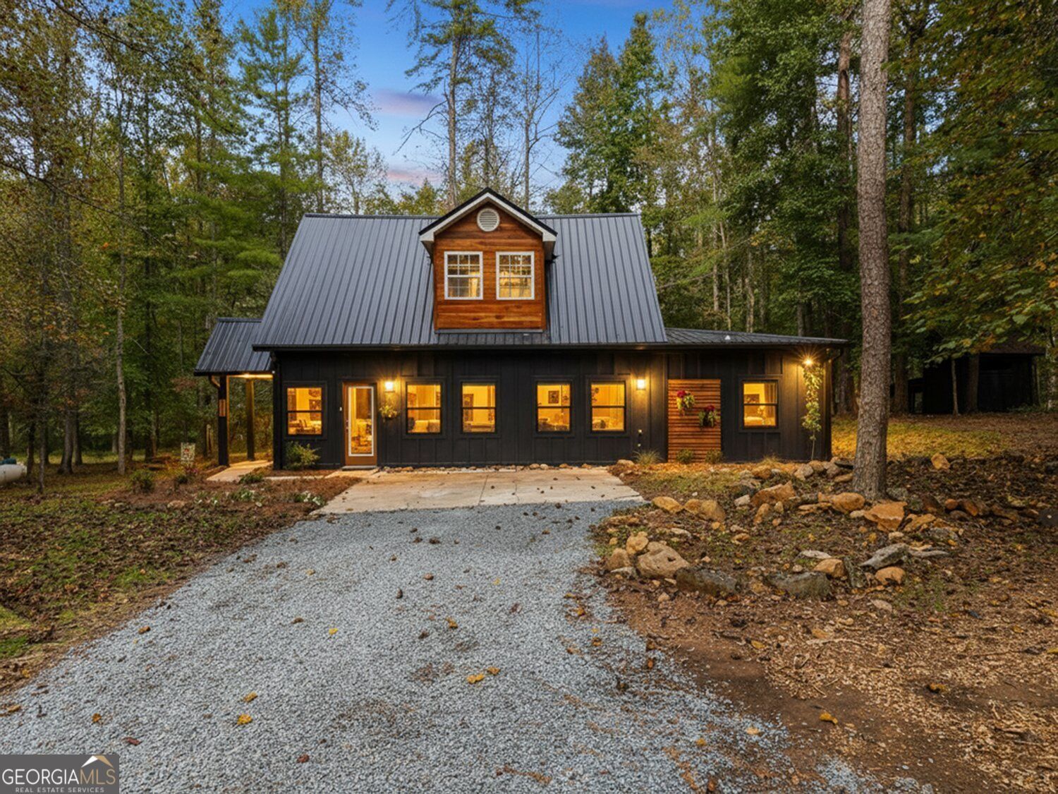 Property Photo:  331 Rocky Hollow Road  GA 30536 