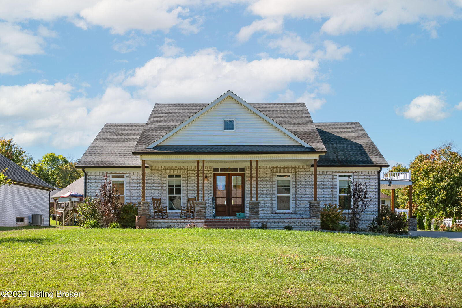 Property Photo:  648 Early Wyne Dr  KY 40071 