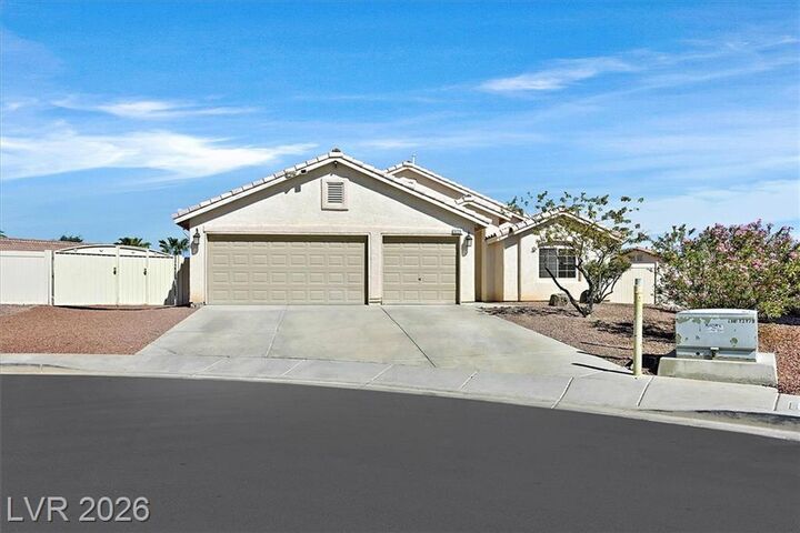 Property Photo:  5224 Misty Foxglove Court  NV 89081 