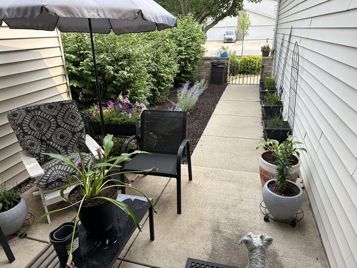 Property Photo:  1638 Dogwood Drive  IN 46307 