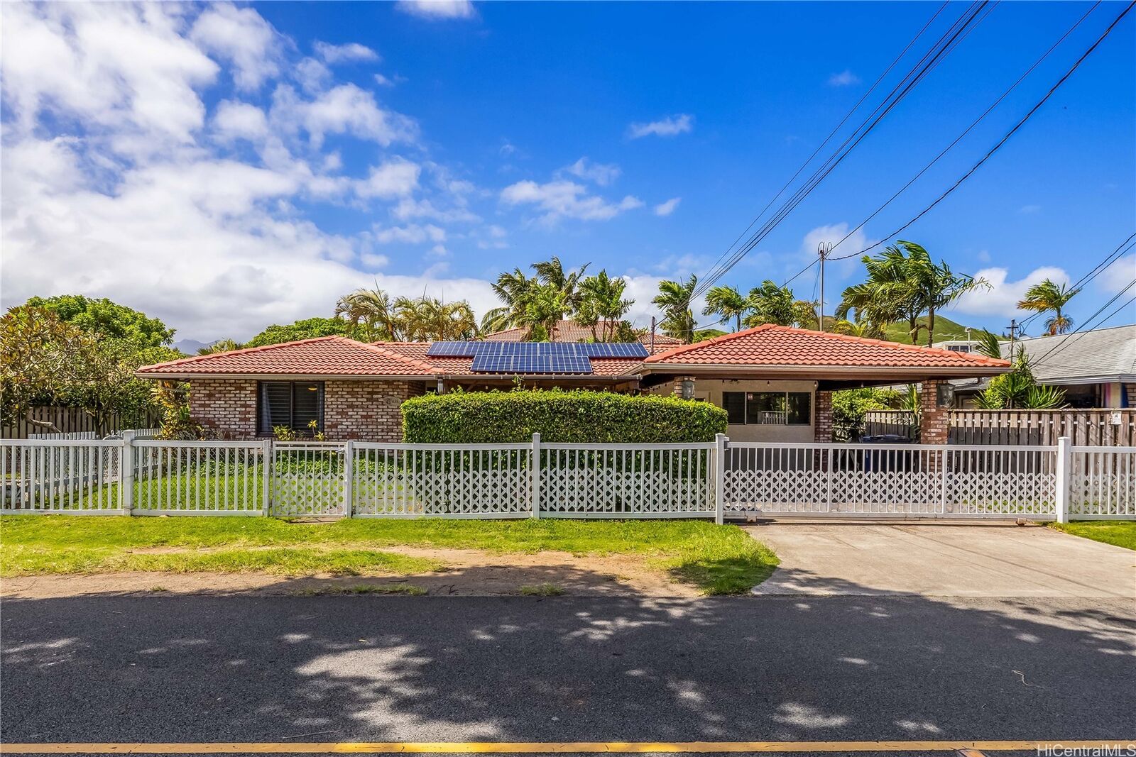 Property Photo:  636 Kaiemi Street A  HI 96734 