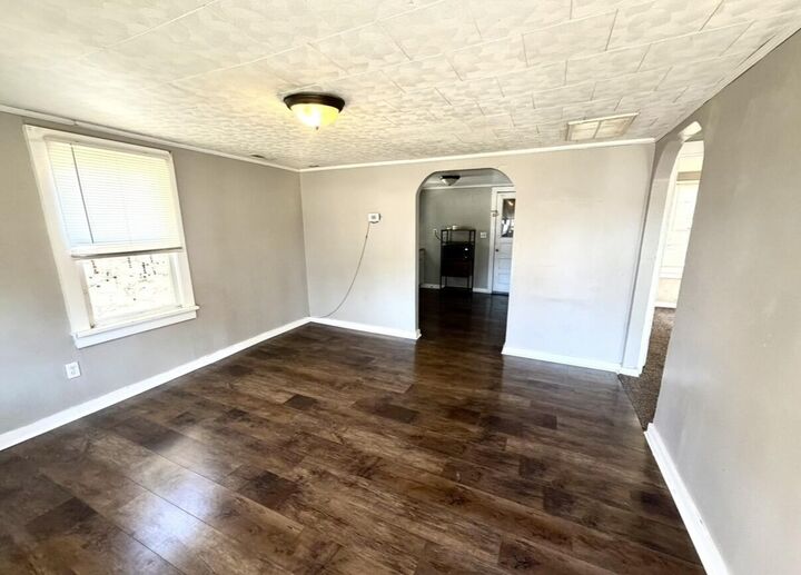 Property Photo:  604 S Abat Street  MO 65265 