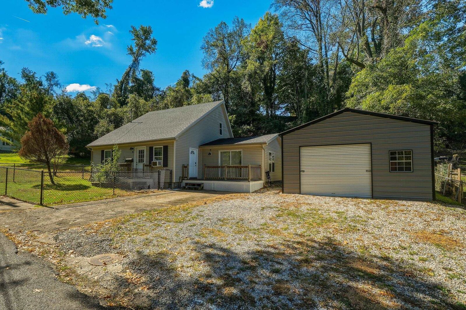 Property Photo:  1255 Lower Union Street  WV 25705 