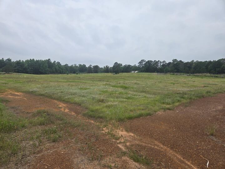 Property Photo: 7434 S State Highway 42 TX 75652