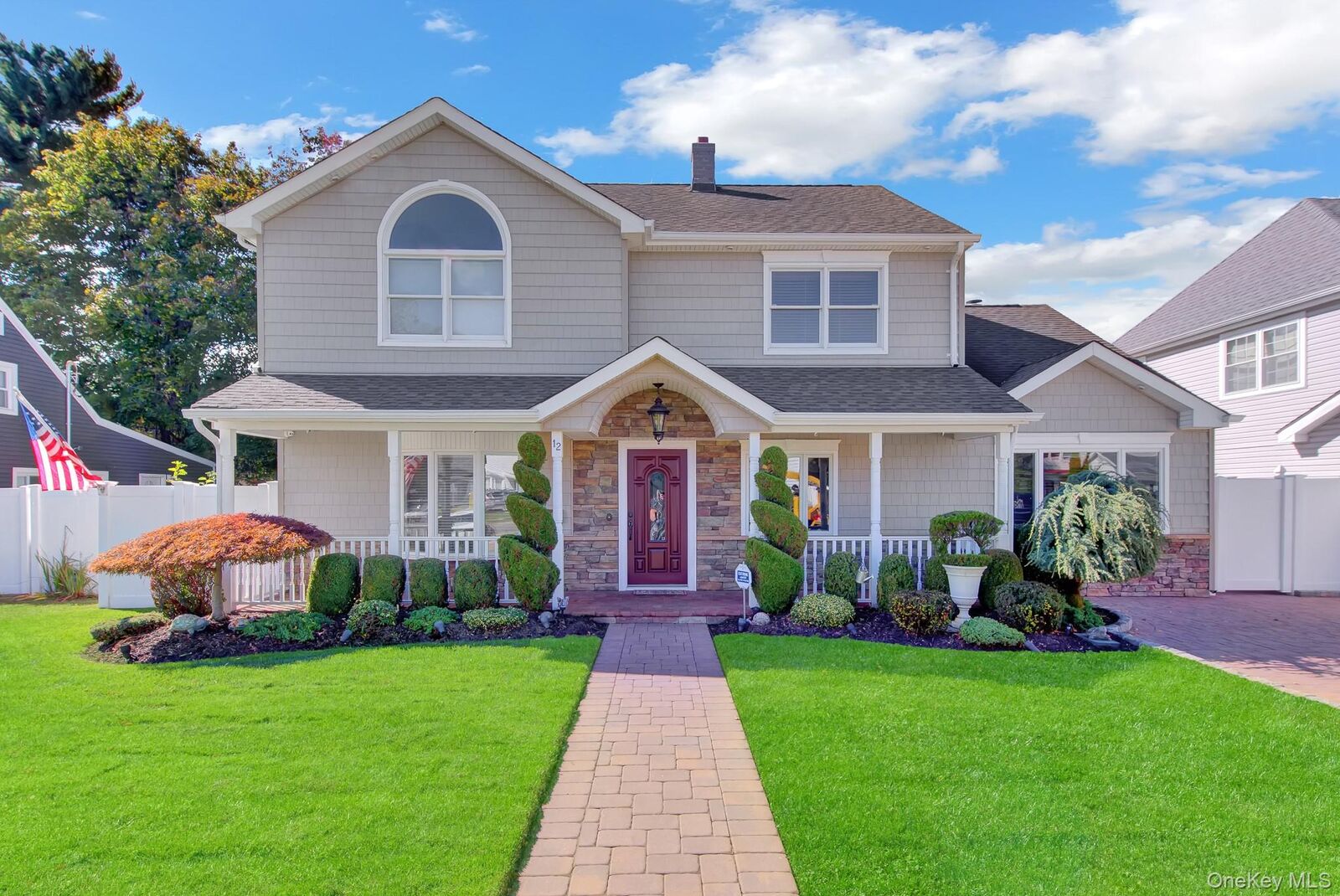 Property Photo:  12 Crabtree Lane  NY 11756 
