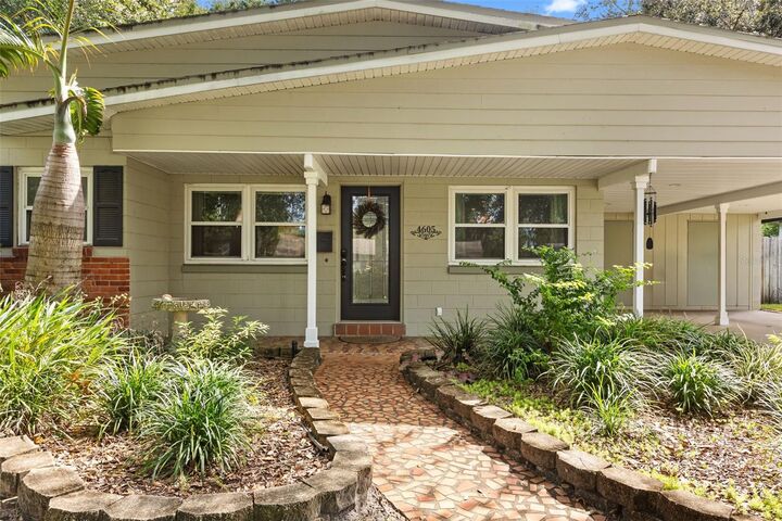 Property Photo:  4605 Stilwell Drive  FL 32812 